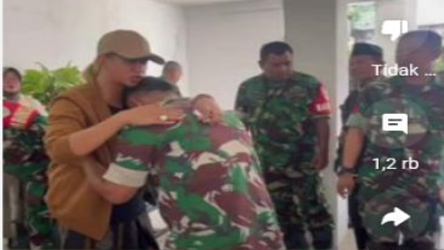 Keakraban Anggota TNI dan Habib Bahar Smith Terlihat dari Tindakan Cium Tangan dan Pelukan