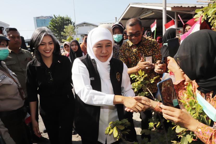 Khofifah Bergabung dalam Tim Kampanye Prabowo-Gibran di Jatim