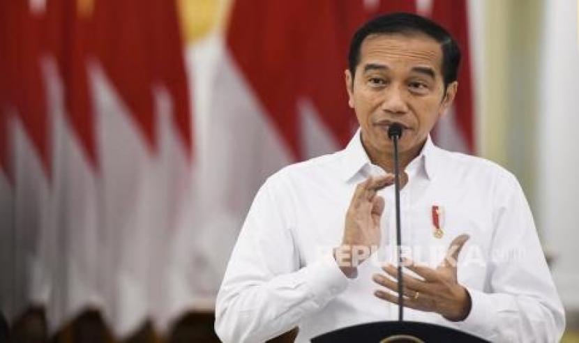 Presiden Jokowi Mengungkap Pendapatnya Mengenai Pencopotan Baliho Ganjar-Mahfud di Bali