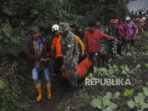 Erupsi Gunung Marapi Menewaskan Dua Anggota Polda Sumbar yang Sedang Mendaki