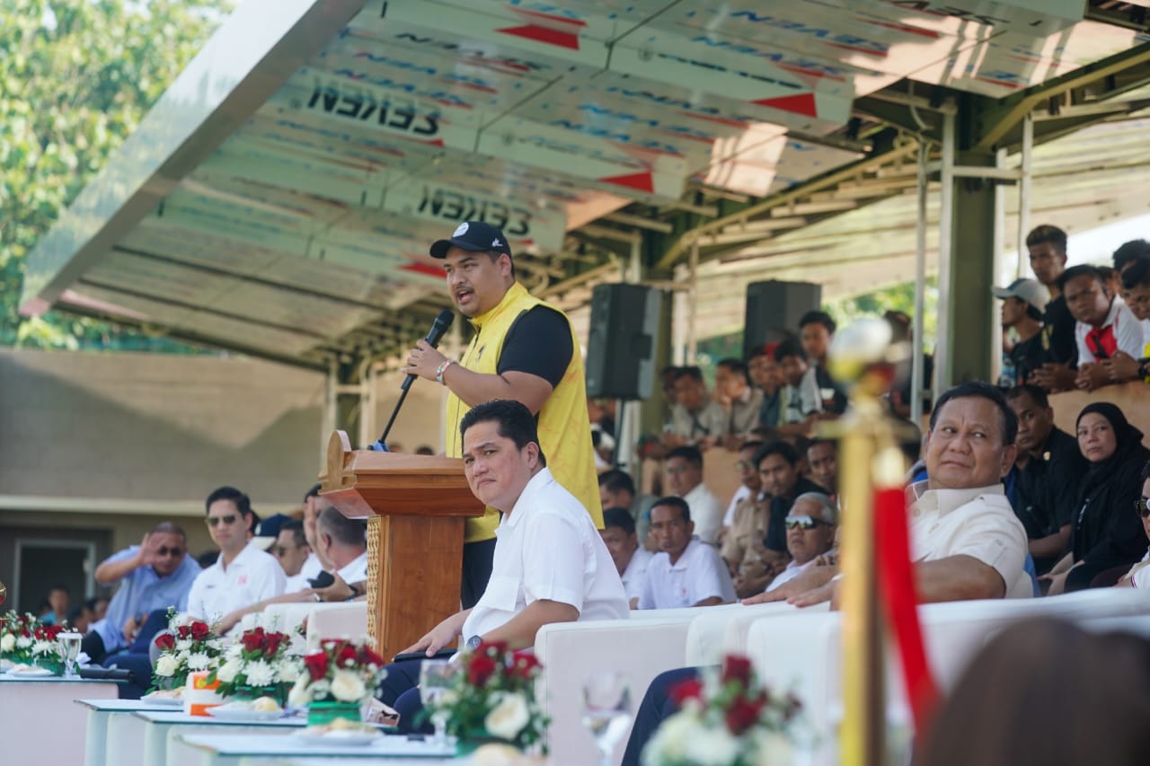 Menteri Pemuda dan Olahraga Menghargai Kontribusi Prabowo dalam Pengembangan Sepak Bola menjadi “Menteri Pemuda dan Olahraga Mengapresiasi Peran Prabowo dalam Pengembangan Sepak Bola”