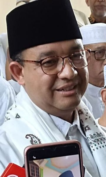 Anies Menginginkan Peningkatan Jalur Kereta Api Sementara Jokowi Juga Gencar Membangun Jalan Tol