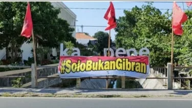 Heboh Penemuan Spanduk di Solo, Kaesang Malah Ungkapkan Pendapat yang Mengejutkan, Ternyata…