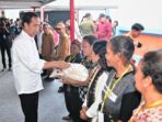 Pos Indonesia Mengedistribusikan Bantuan CBP