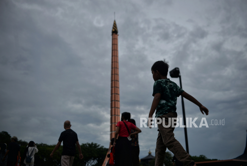 Prediksi Cuaca: Jakarta Akan Diguyur Hujan Sepanjang Kamis Siang dan Sore