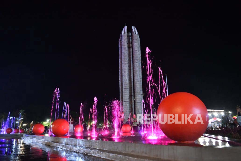 Renovasi Alun-Alun Puspa Wangi Indramayu Selesai Diresmikan