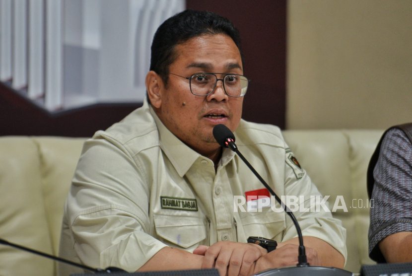 Masyarakat Perlu Mengawasi Penyusunan Data Secara Manual, Bukan Melalui Sirekap