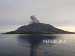 Perpanjangan Penutupan Bandara Sam Ratulangi Manado karena Gunung Ruang Erupsi Kembali