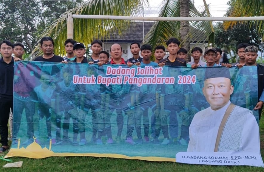 Milenial Pangandaran Deklarasi Dadang-Iwan Maju Pilkada 2024