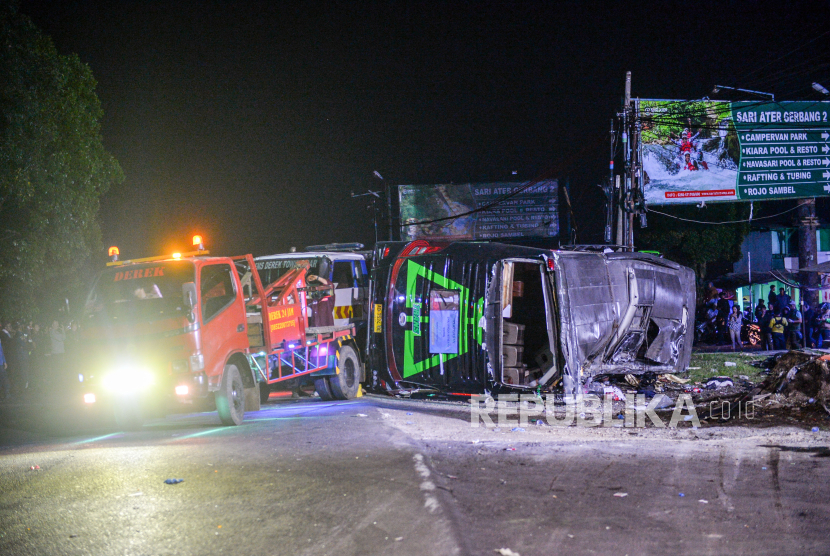 Pengemudi Bus Rombongan SMK Depok Masih Menjalani Perawatan di RS Subang