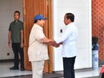 Prabowo Subianto Hampiri Jokowi ke Halim, Beri Ucapan Selamat Ulang Tahun Secara Langsung