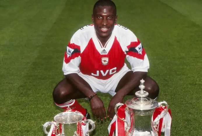 Mantan Penyerang Arsenal Kevin Campbell Meninggal Dunia