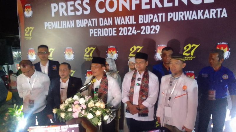 Yadi-Pipin Jadi Pasangan Terakhir Daftar ke KPU Purwakarta