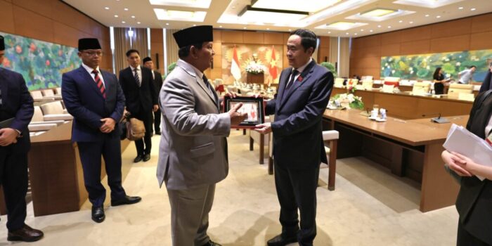 Prabowo Subianto Temui PM Vietnam, Ungkap Kekaguman atas Perjuangan Kemerdekaan