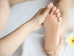 10 Tips Menghilangkan Bau Kaki