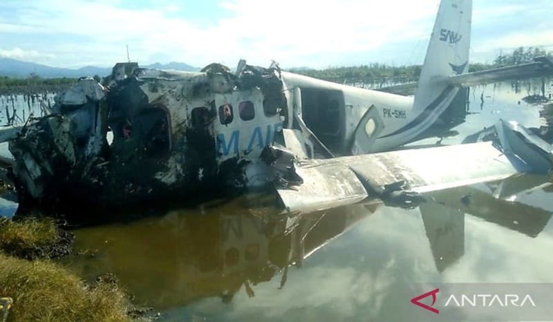 Polisi dan TNI Jaga di Sekitar Lokasi Jatuhnya Pesawat di Gorontalo