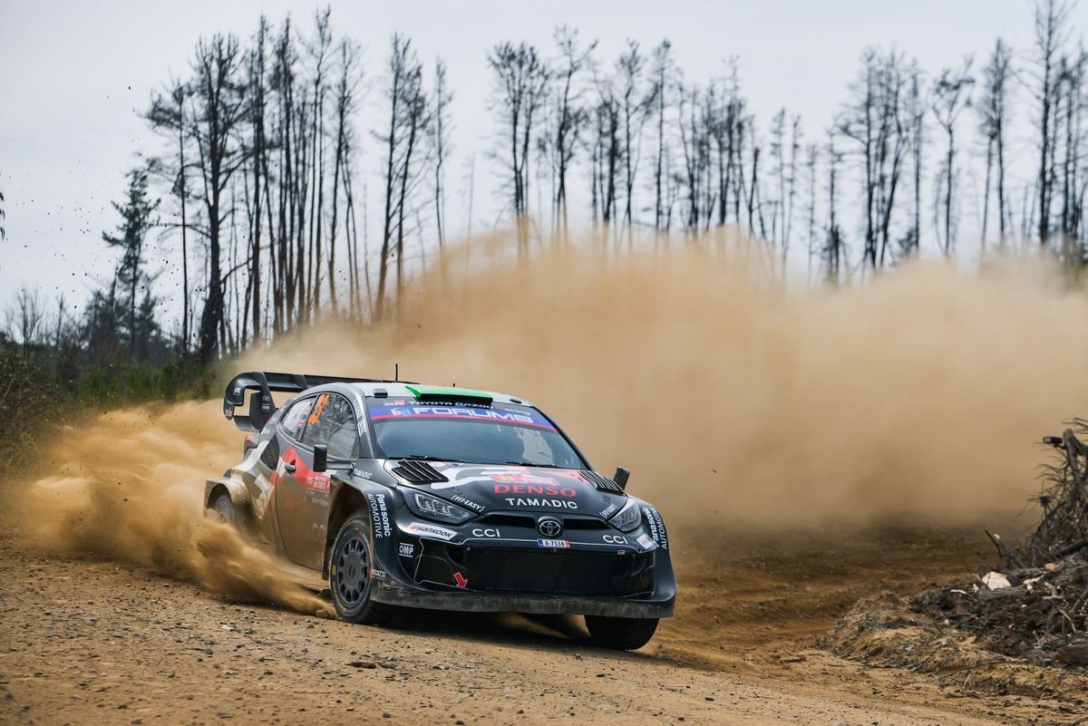 elfyn-evans-scott-martin-toyot.jpg